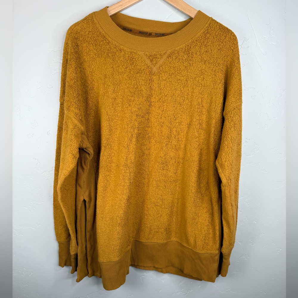 Aerie Coziest Crew Sherpa Velour Oversized Side Slit Sweatshirt Size M - Picture 4 of 11